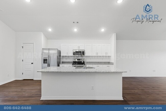 Building Photo - New Beginnings Start with AMRR: 3 Bedroom Home in Highfill, Arkansas, Near Bentonville!