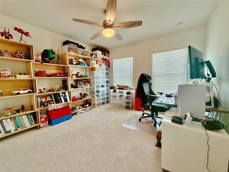 Building Photo - 3937 Acer Ct