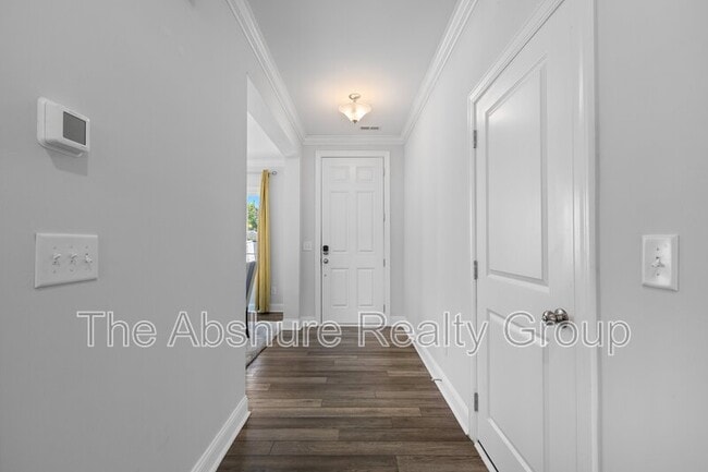 Building Photo - 109 Barnwell Loop