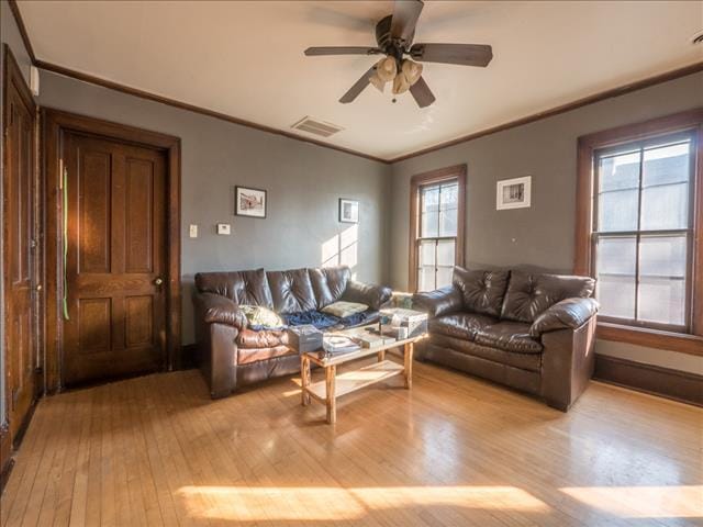 Living Room - 2581 N Bartlett Ave