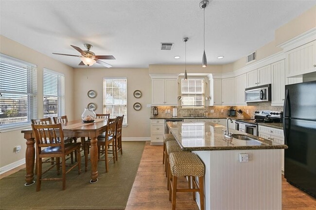 Building Photo - 3912 Bridge Harbor Dr