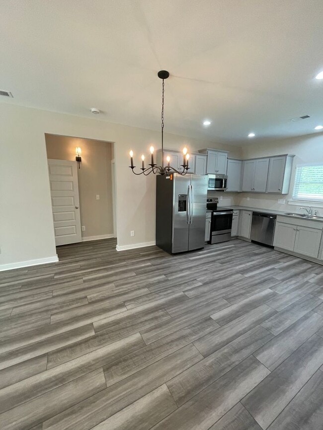 Building Photo - New Construction Home for Rent in Weaver, ...