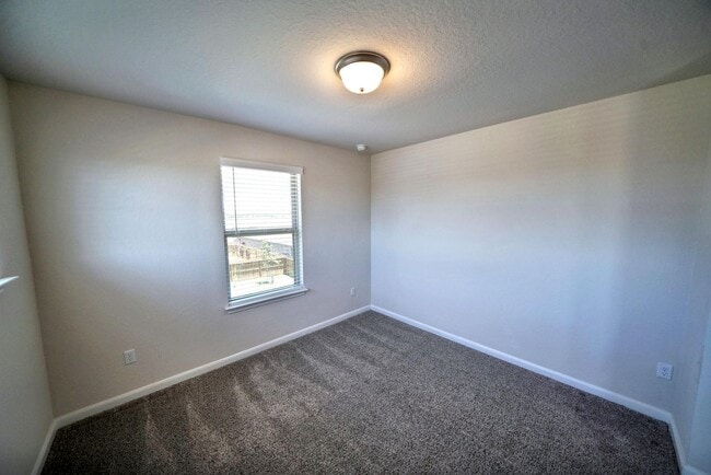 Building Photo - Beautiful Home Now Available in Orchard Pa...
