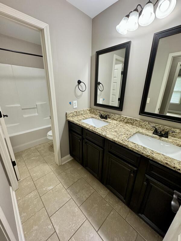 Building Photo - 139 Fisher Mill Dr