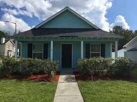 Building Photo - 7 Castello Ave