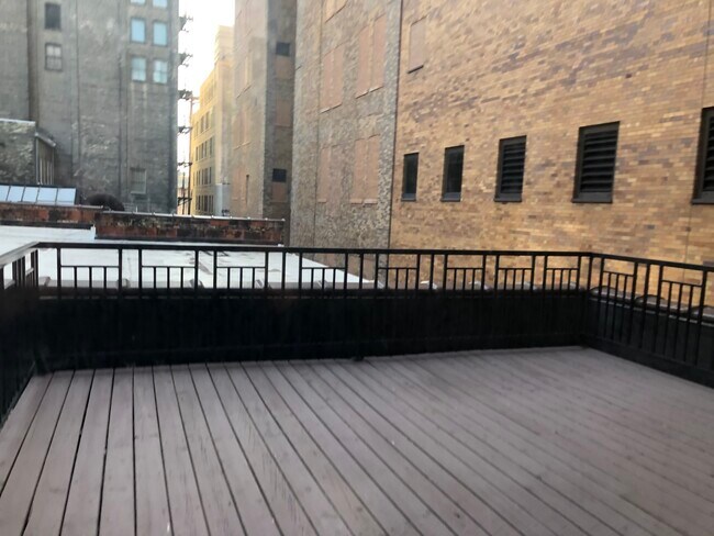 Building Photo - 741 N Milwaukee St