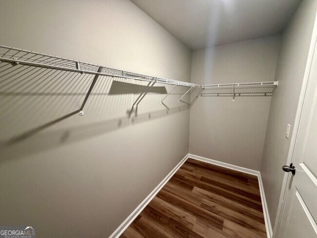 Building Photo - 3128 Baylor Cir