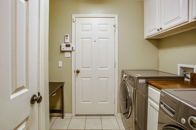 Building Photo - 142 N Utica Ave