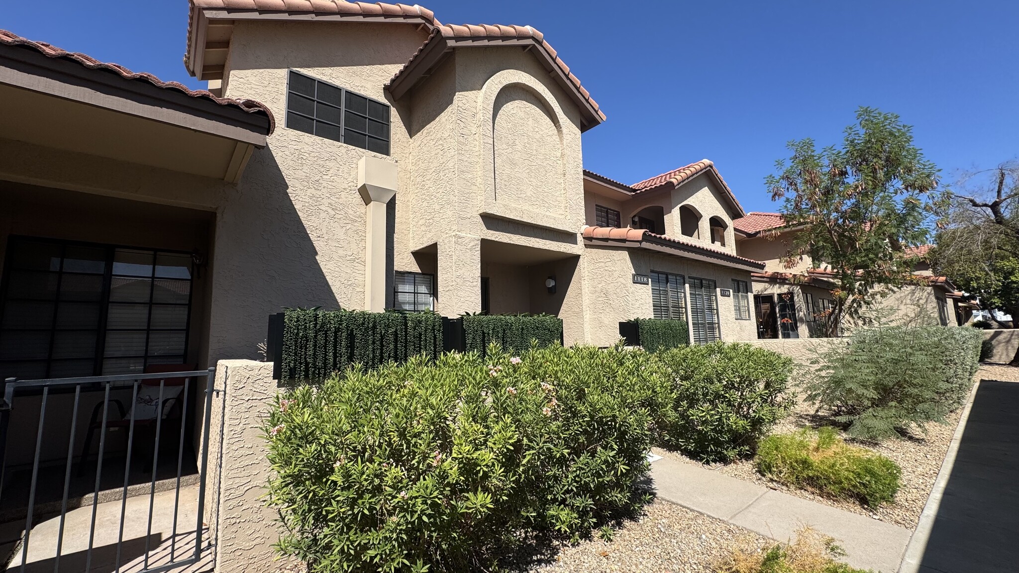 Building Photo - 8625 E Belleview Pl