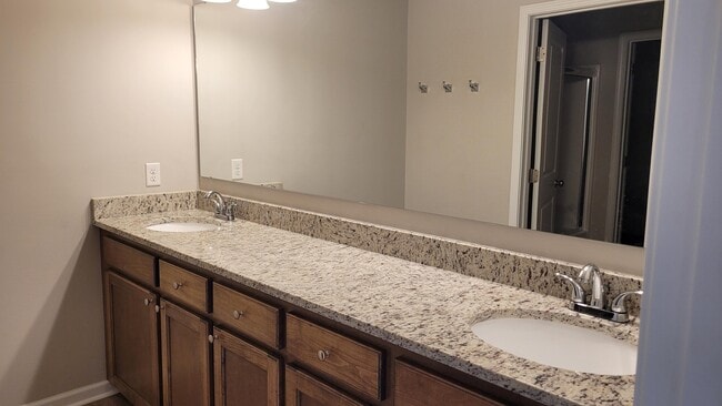 Building Photo - 3115 Explorer Dr