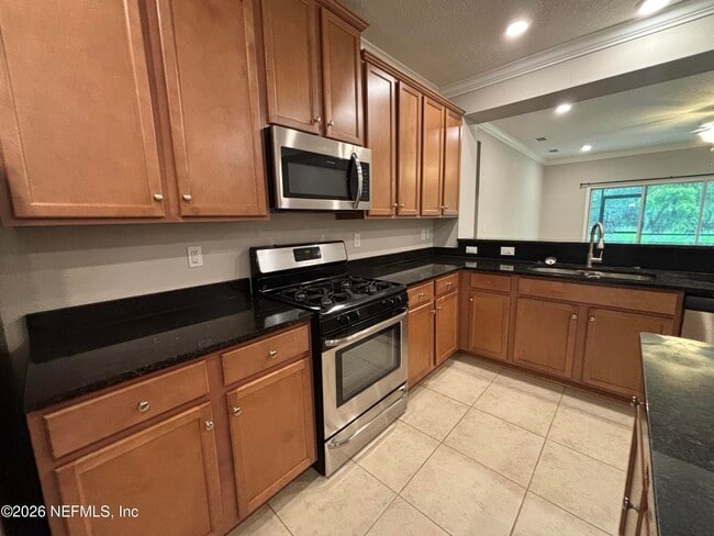 Building Photo - 99 Athens Dr