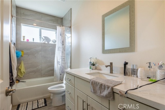 Building Photo - 12751 Hazel Ave