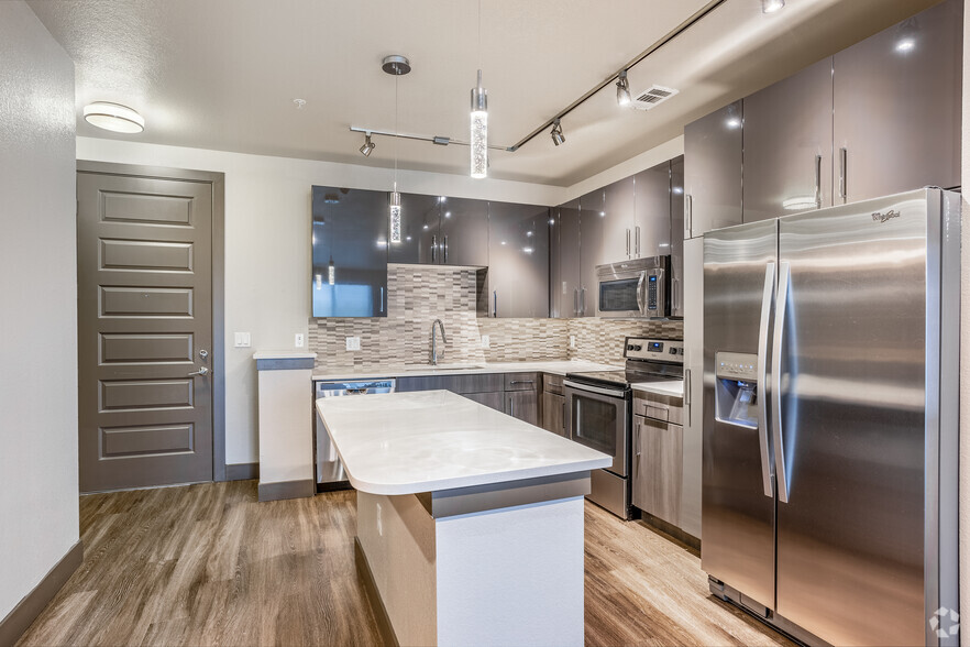 A1 - Kitchen - VIA Apartments