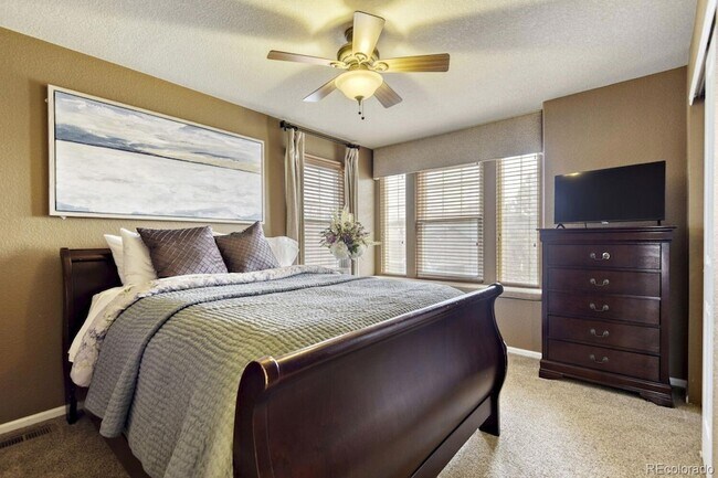 Building Photo - 21032 E Greenwood Pl