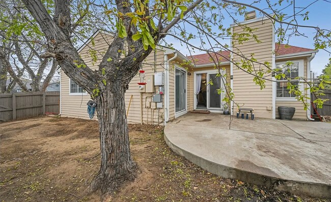 Building Photo - 646 S Joplin St