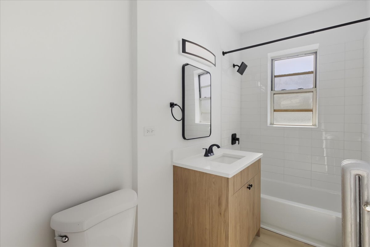 Building Photo - 6969 N Bell Ave