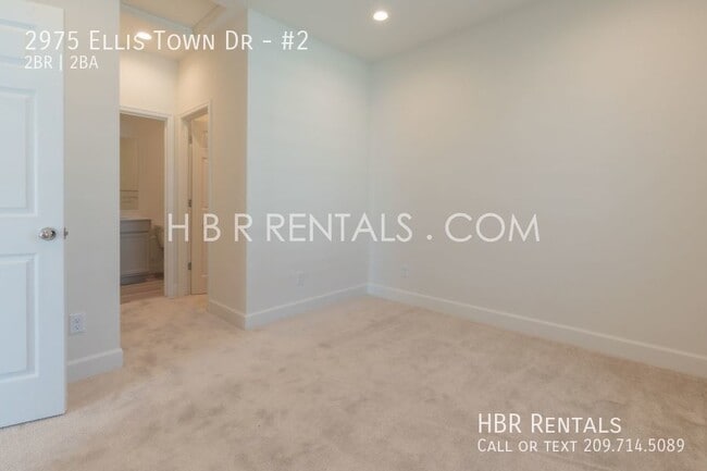 Building Photo - Ellis Community - Casita/Studio Full Kitch...