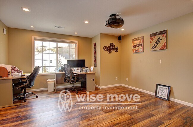 Building Photo - Washougal- 4 Bedroom Home- Apply today!