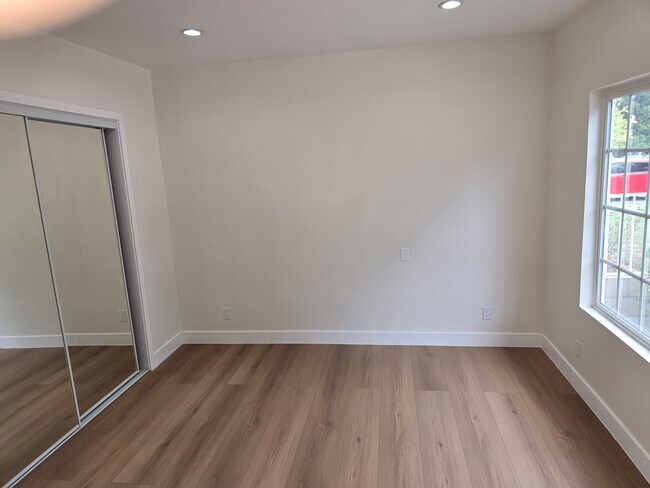 Building Photo - 6703 Cedros Ave
