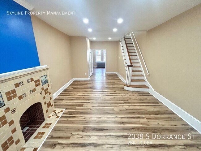 Building Photo - 2038 Dorrance St