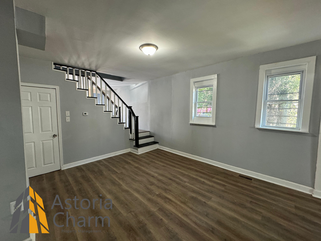 Building Photo - Newly Renovated 3BD/1.5BA townhome in Balt...