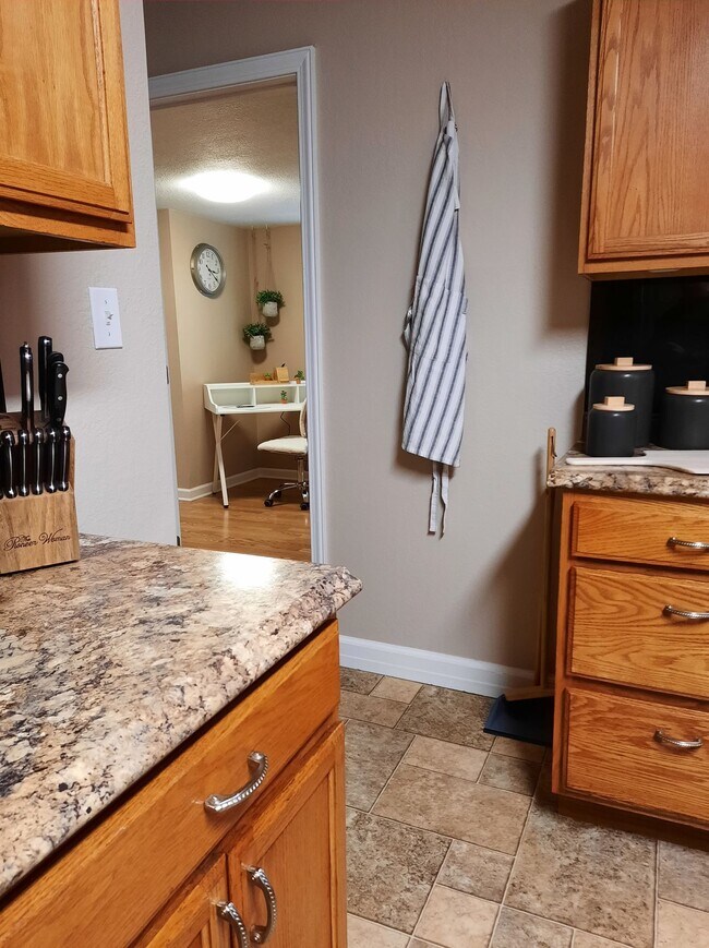 Building Photo - 487 Kentucky Ave