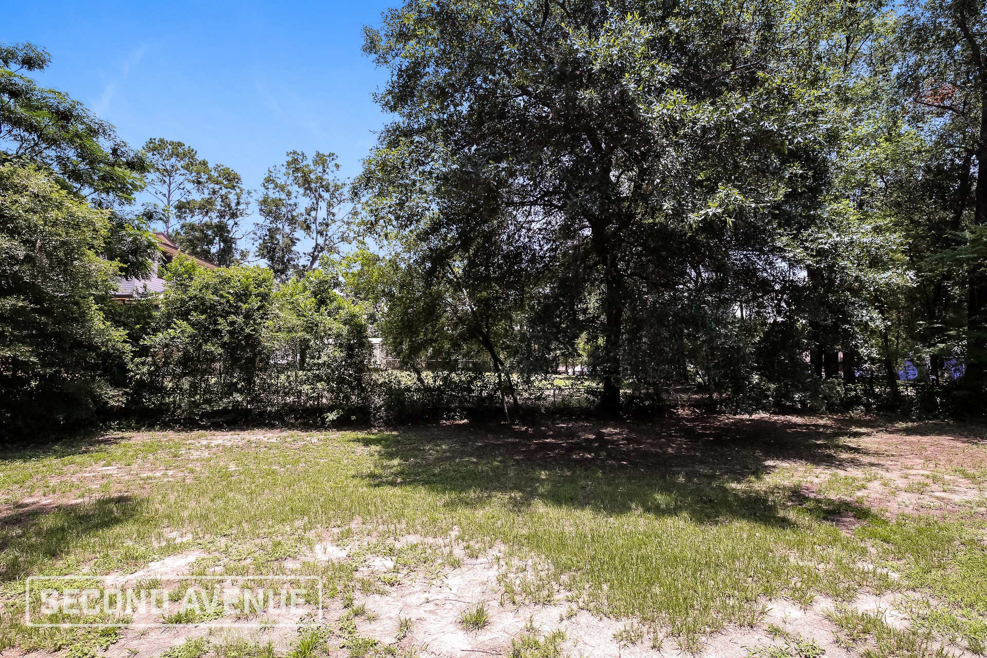 Building Photo - 3015 Lansdell Dr