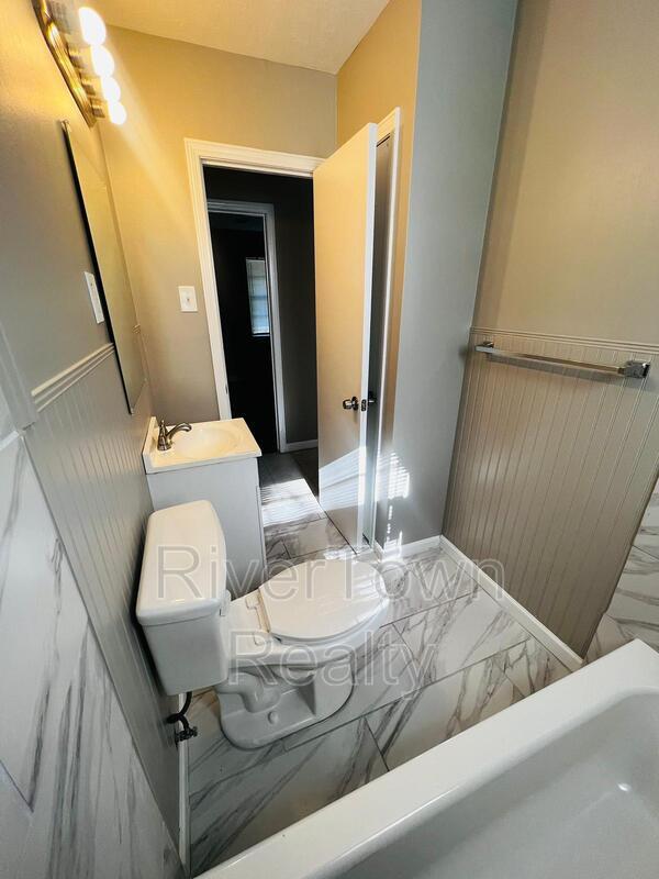 Building Photo - 4180 Kerwin Dr