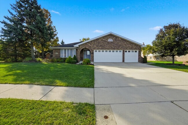 Primary Photo - 13141 W Stonewood Dr