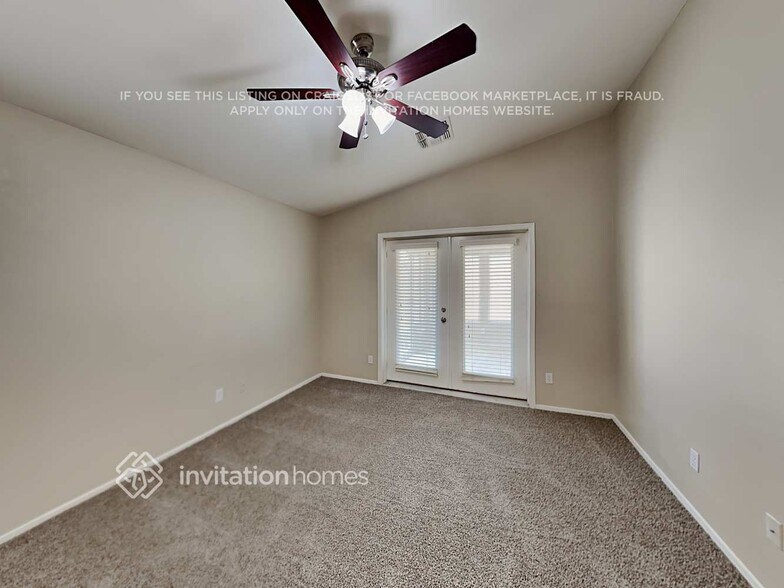 Building Photo - 11538 E Camino St