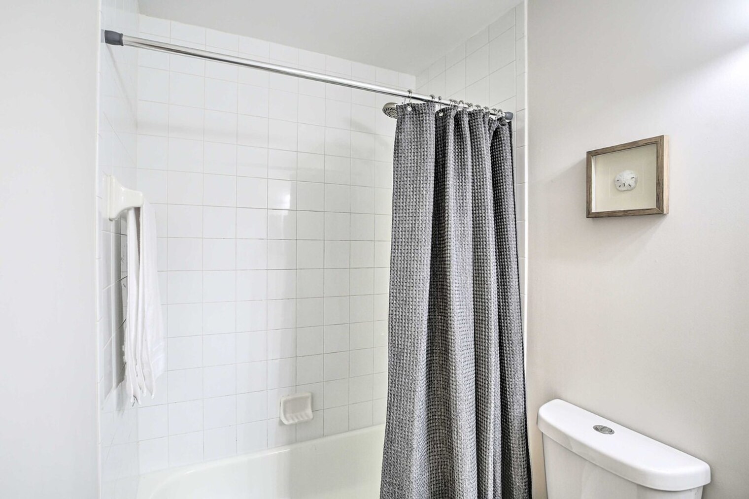 Building Photo - 10280 Crepe Jasmine Ln