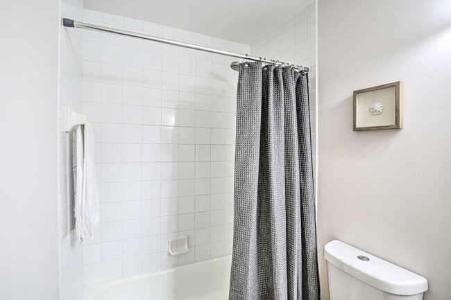 Building Photo - 10280 Crepe Jasmine Ln