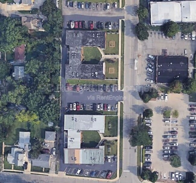 Building Photo - 350 Wilson Ave