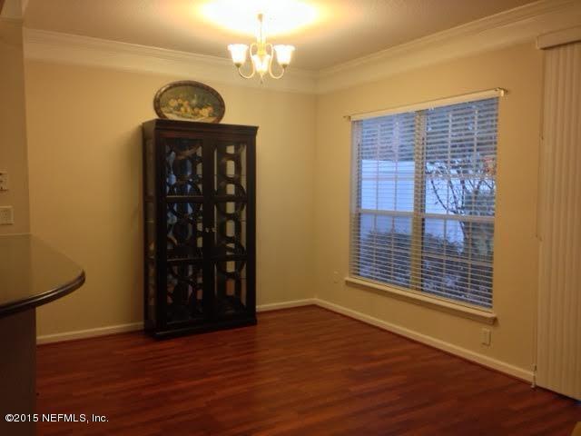 Building Photo - 11141 Castlemain Cir S