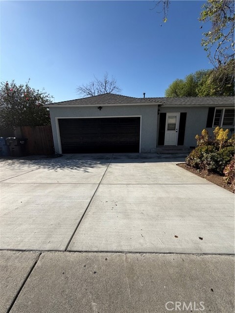 Building Photo - 558 N Vermont Ave