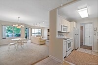 Building Photo - 200 High Point Dr