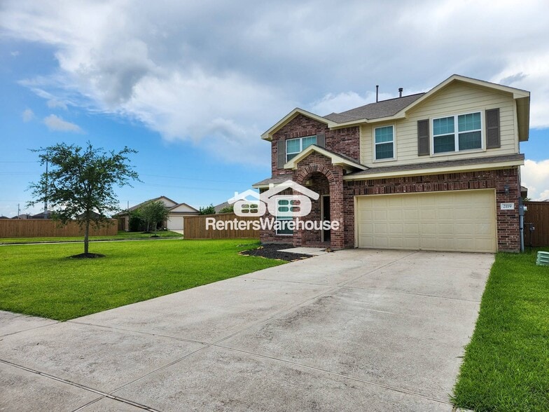 Building Photo - 2119 Del Mar Dr
