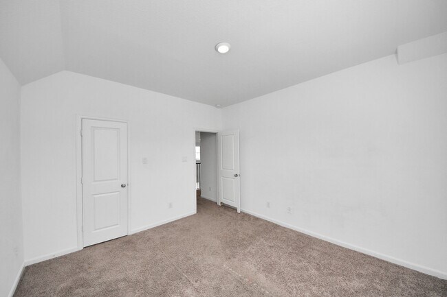 Building Photo - 3007 Velda May Dr