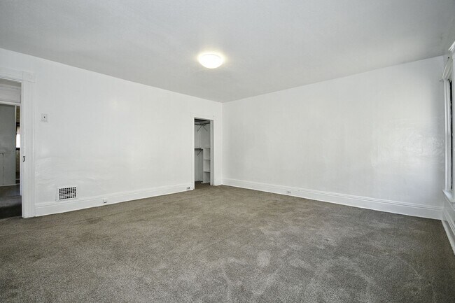 Building Photo - Charming 2-Bedroom/1-Bathroom House for Rent in Rankin - $1000/month