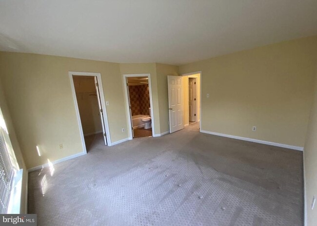 Building Photo - 46333 Haven Terrace