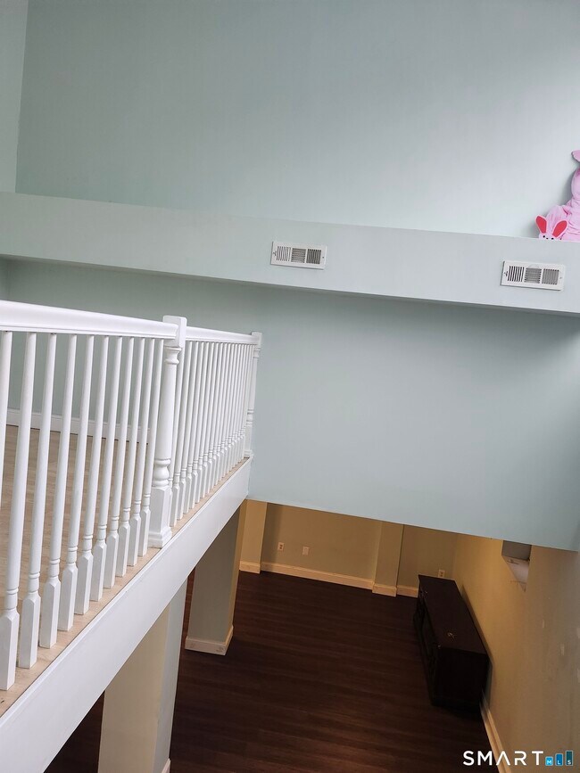 Building Photo - 488 Chapel St