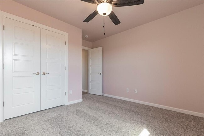 Building Photo - 16300 Marsha Dr