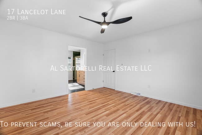 Building Photo - 17 Lancelot Ln