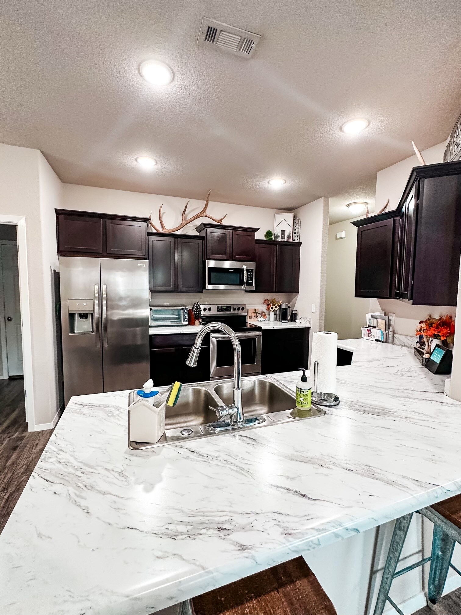 Couterspace - 6900 SW Whitmarsh Rd