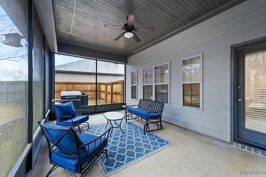 Building Photo - 10504 Duncannon Trl