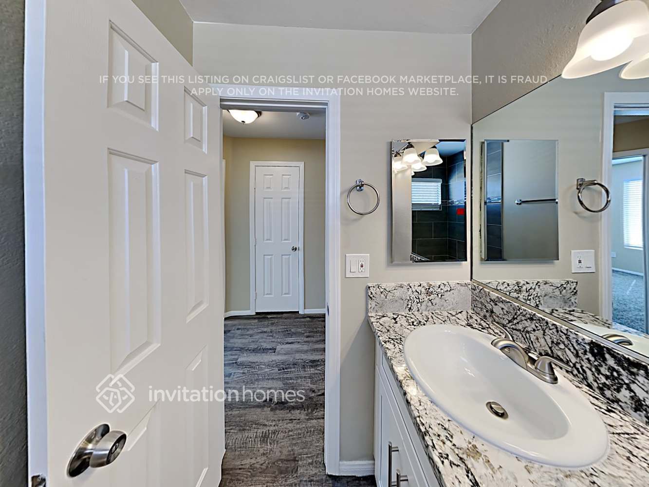 Building Photo - 5725 Pebble Rock Dr