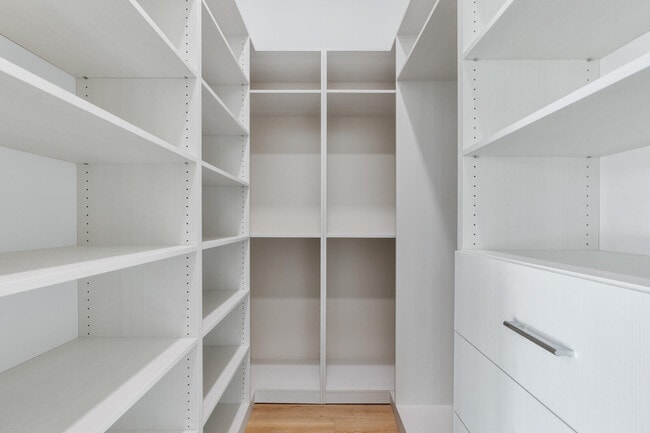 Building Photo - 14699 Black Bear Rd