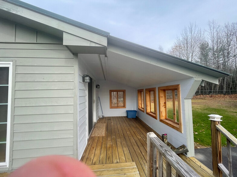 Building Photo - 277 Bangor Rd