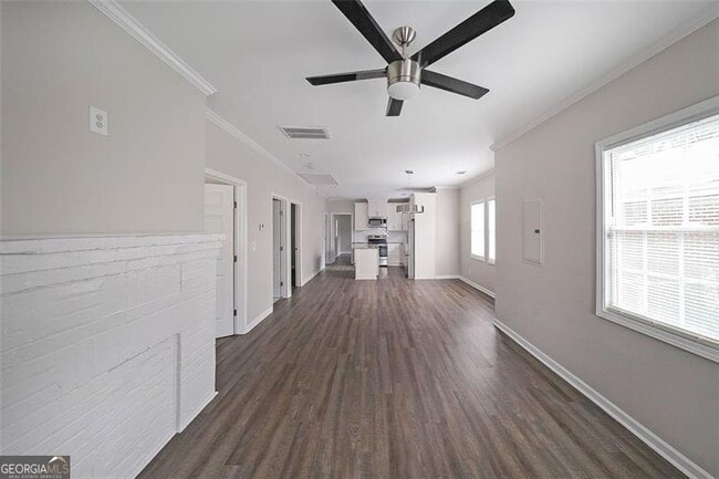 Building Photo - 983 Harwell St NW