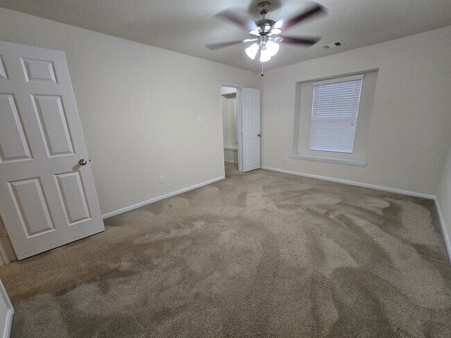 Building Photo - 4903 Hidden Nest Ct